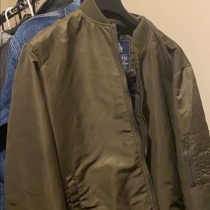 Bomber jacket